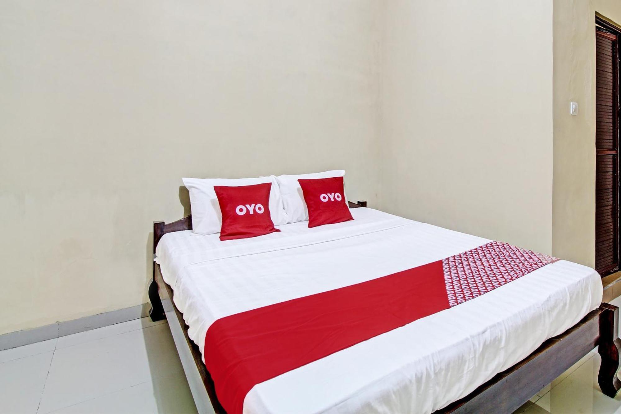 OYO 91353 Hotel Surya Andesa Klaten Bagian luar foto