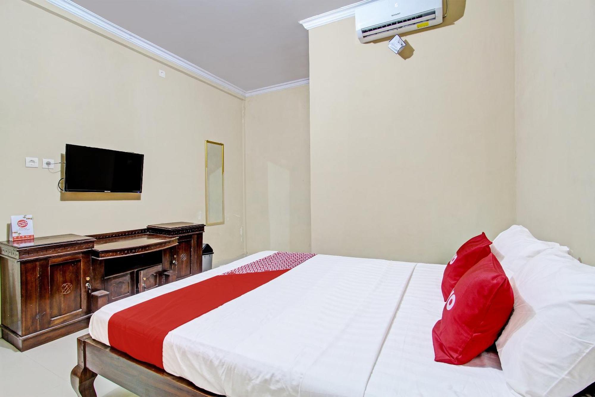 OYO 91353 Hotel Surya Andesa Klaten Bagian luar foto