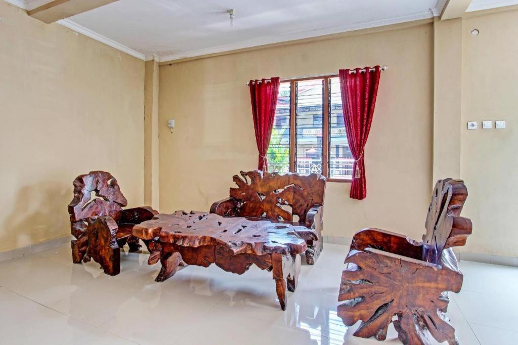 OYO 91353 Hotel Surya Andesa Klaten Bagian luar foto